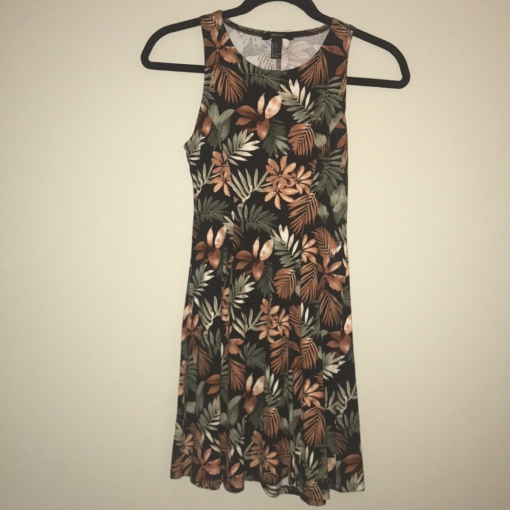 Island themed dress